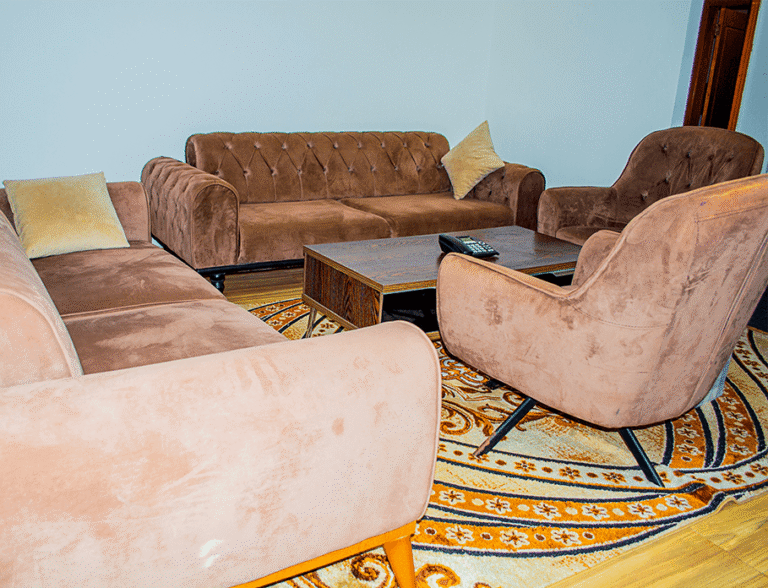 Deluxe Room - Image 4