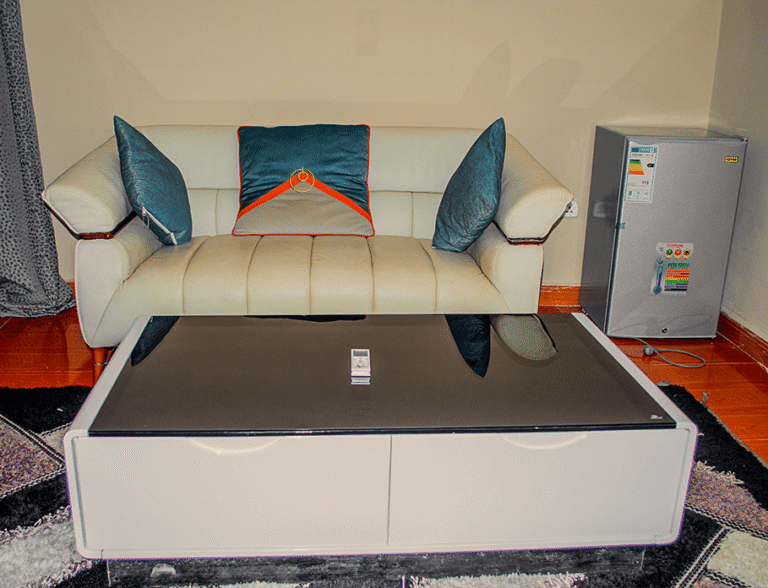 Deluxe Double Room - Image 3