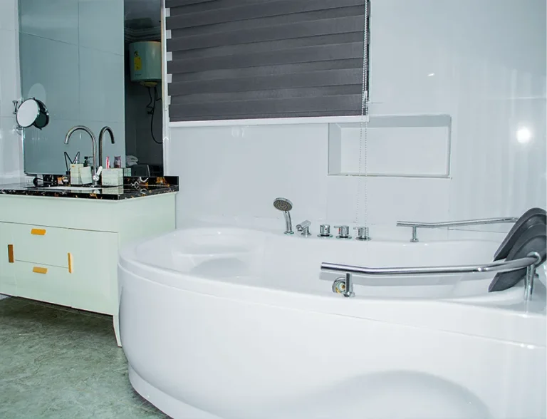 Junior Suite - Image 2