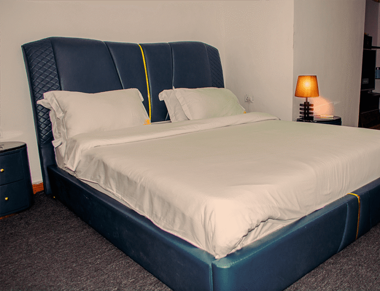 Deluxe Room - Image 1