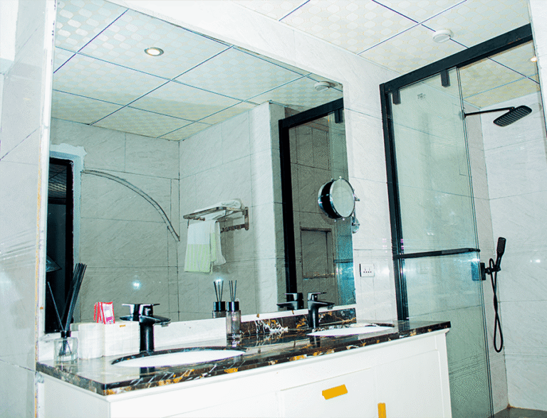 Deluxe Room - Image 8